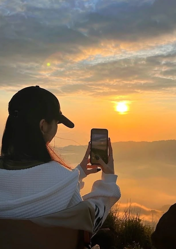 ภาพถ่ายของลินน์ โดย fafala @Plotteller | พล็อตเทลเลอร์